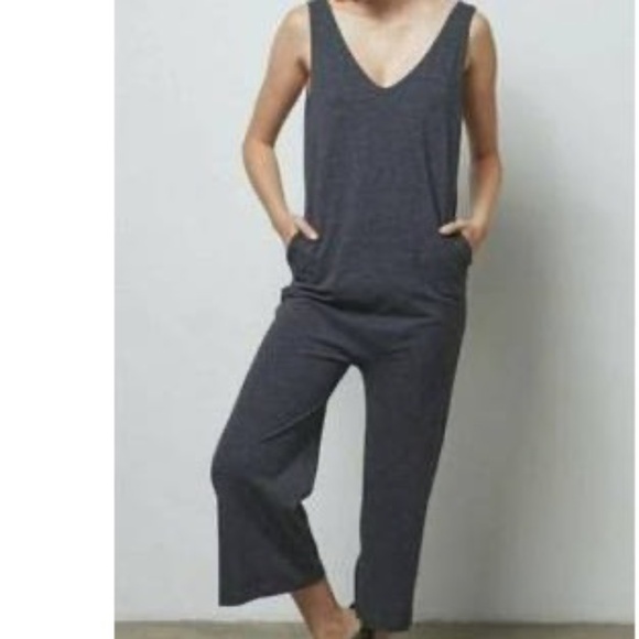 lunya Pants - NWT Lunya Crop Cool Romper Jumpsuit One Piece V-Neck Sleeveless Gray Size L